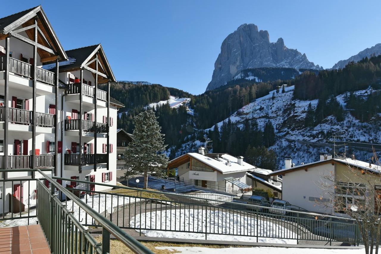Residence Casa Metz Santa Cristina Val Gardena ภายนอก รูปภาพ