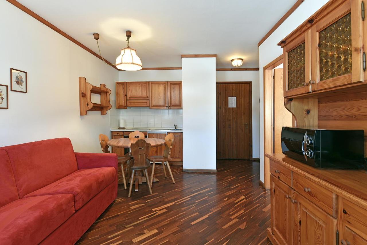 Residence Casa Metz Santa Cristina Val Gardena ภายนอก รูปภาพ